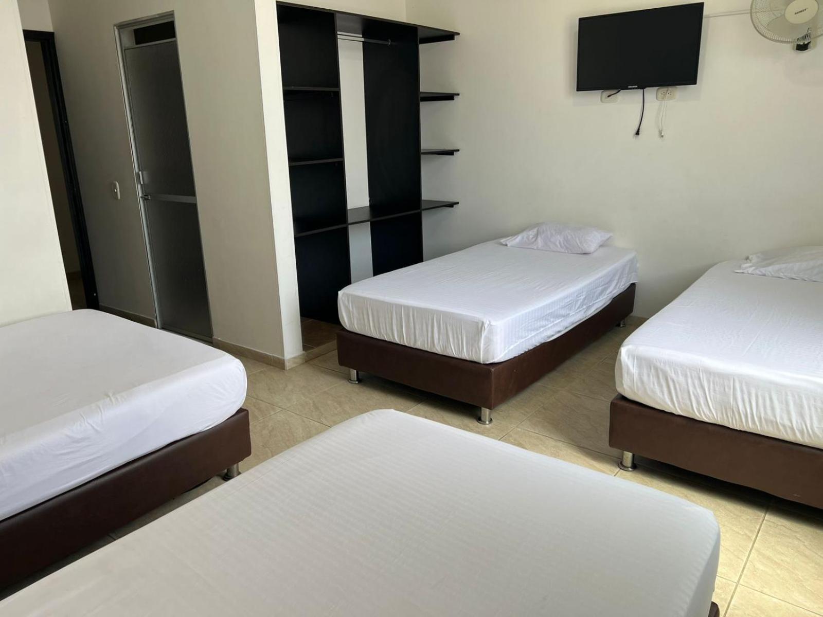 Hotel Marialu Оканья Экстерьер фото